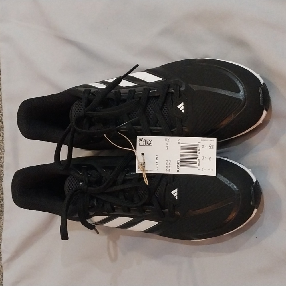 Men's Adidas Baseball Cleats Size 7